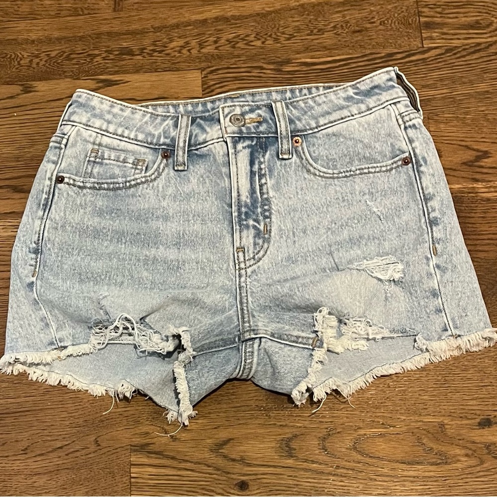 Old Navy Women’s Jean Shorts High Waisted Size 2